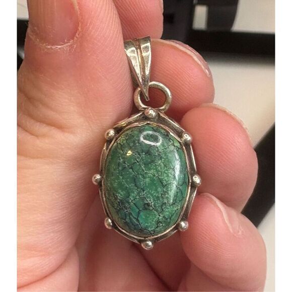 Vintage sterling silver turquoise handmade pendant. - Picture 8 of 9